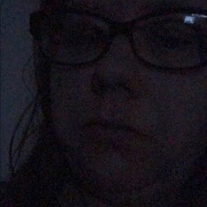 Meet your Posher, Kristi